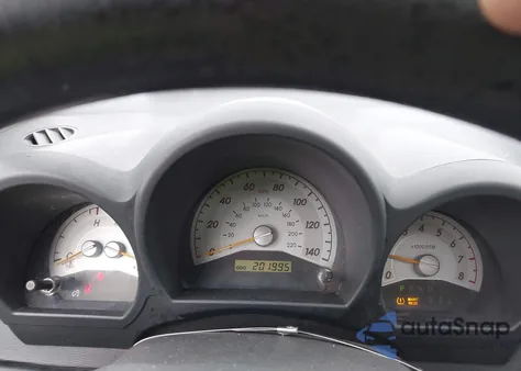 2006 Scion Tc from USA, damaged, VIN JTKDE177460137732